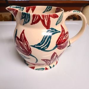 Tiffany Tulip Pitcher Hard to find